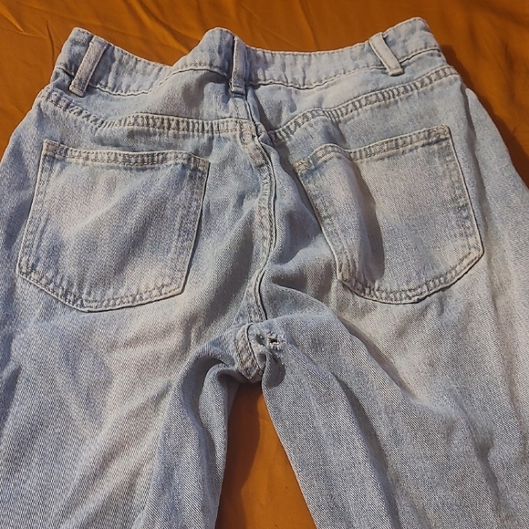SHEIN Light Blue Distressed Boyfriend Jeans - Picture 3 of 4